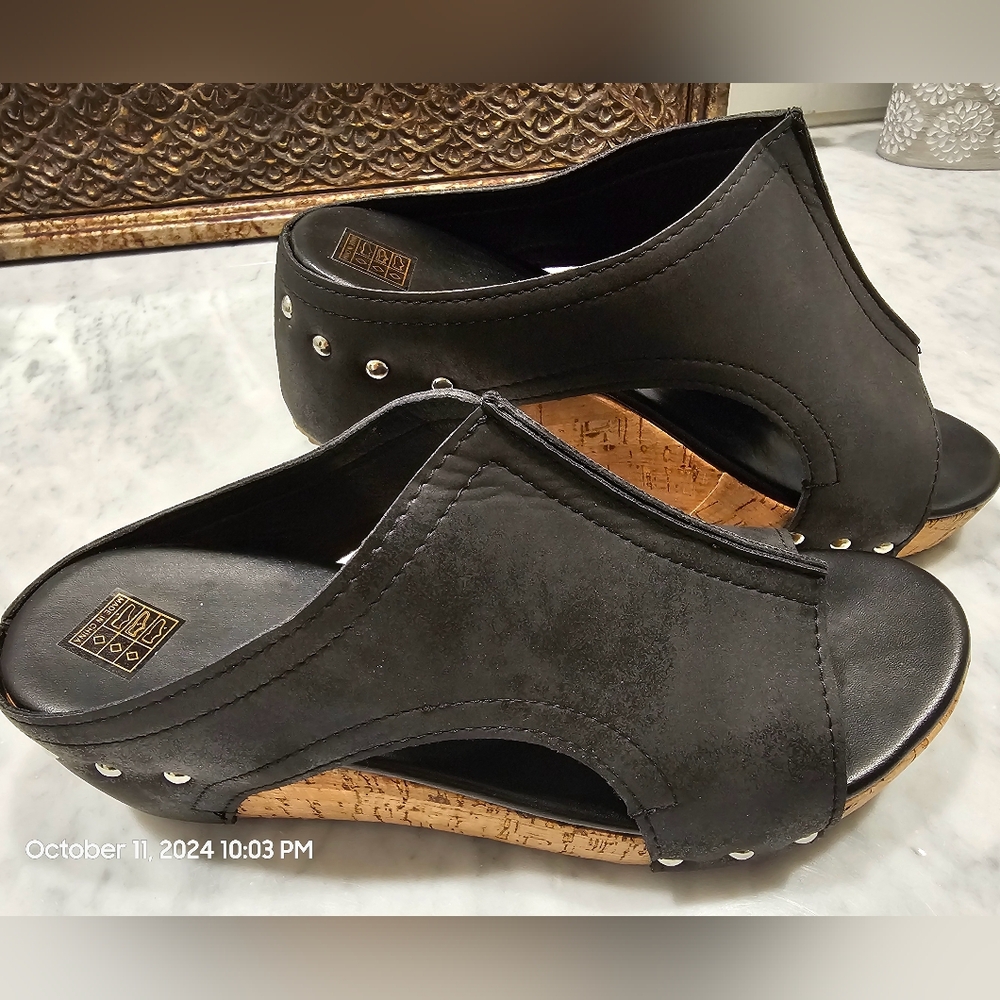 Black Sandals cork wedge Size 41 (8.5 - 9) Worn One day